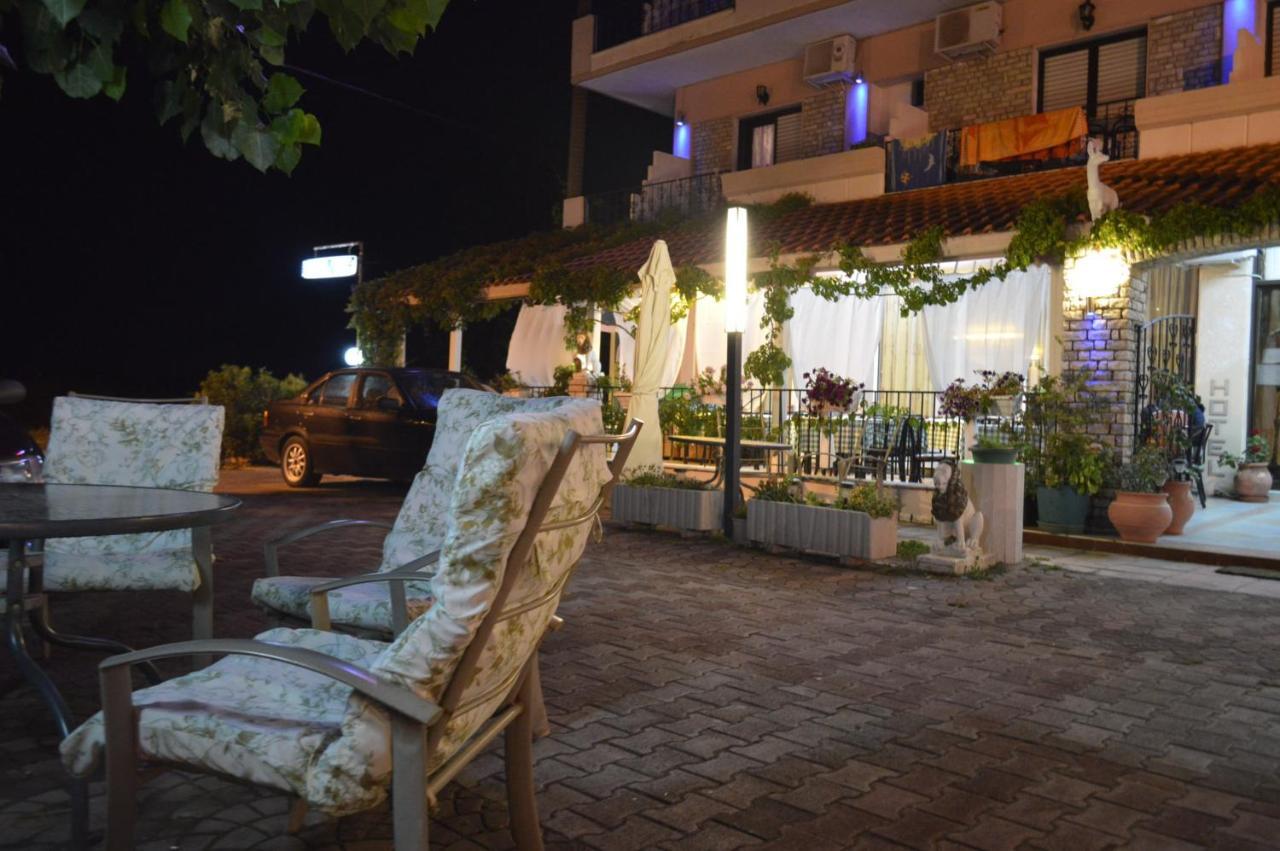 Artemis Aparthotel Paralía Exteriör bild